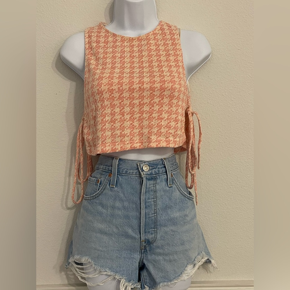 Zara Houndstooth Peach and Yellow Knit with Side Tying Mechanism and Top